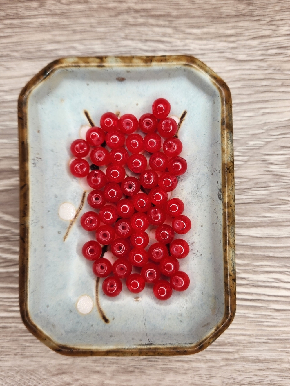 6mm Red Glass Beads Crackle Appearance 50 Count #137